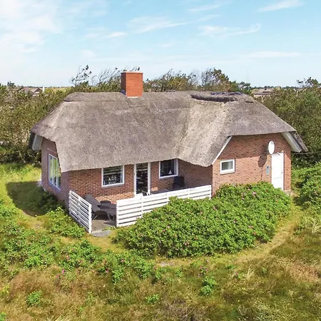 Gorgeous In Hvide Sande With Kitchen Holiday home *